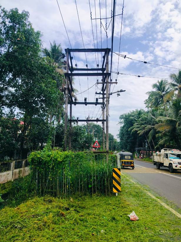 Double-pole transformer structure beside a rural road